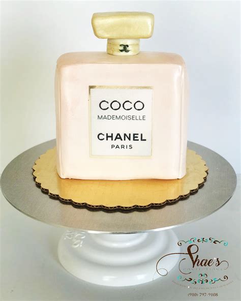 coco chanel bottle cake|Chanel cake decorations.